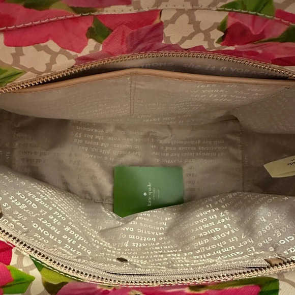 NWOT Kate Spade tote - Picture 5 of 7